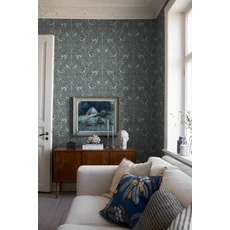 Kép 4/8 - Boras Erdei állatos kék vlies tapéta Under the Elder Tree Blue 53 cm X 10 m