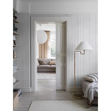 Kép 2/3 - Boras Csíkos klasszikus fehér vlies tapéta Gustaf White 53 cm X 10 m