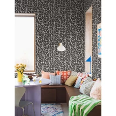 Kép 2/6 - Boras Modern levélmintás fekete-fehér vlies tapéta My Secret Garden Black White 49 cm X 10 m