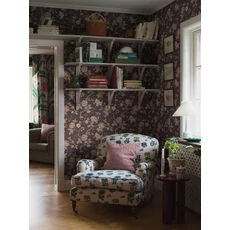 Kép 2/4 - Boras Romantikus rózsás barna vlies tapéta Rosenträd Brown 49 cm X 10 m