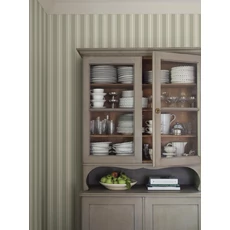 Kép 4/12 - Boras Csíkos klasszikus zöld vlies tapéta Gunnebo Green 53 cm X 10 m