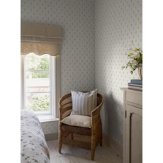 Kép 6/9 - Boras Romantikus apró virág mintás kék-fehér vlies tapéta Anemone Blue 53 cm X 10 m