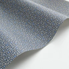 Kép 2/3 - Casadeco Apró virág mintás romantikus sötétkék vlies tapéta Myosotis Bleu Nuit 53 cm X 10 m