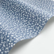 Kép 2/3 - Casadeco Romantikus gyöngyvirágos kék vlies tapéta Lily Of The Valley Bleu Nuit 53 cm X 10 m