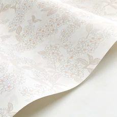 Kép 2/3 - Casadeco Cseresznyevirágos törtfehér vlies tapéta Ume Blanc Coton 53 cm X 10 m