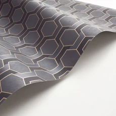 Kép 2/3 - Casadeco Fekete-arany geometriai mintás vlies tapéta Hamilton Noir Reglisse 53 cm X 10 m