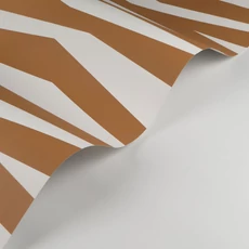 Kép 2/3 - Casadeco Modern vonal mintás barna vlies tapéta Zebra Game Camel 53 cm X 10 m