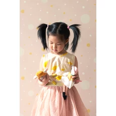 Kép 2/5 - Majvillan Pöttyös szürke vlies gyermek tapéta Confetti Grey 53 cm X 10 m