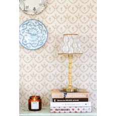 Kép 3/10 - Majvillan Skandináv stílusú virágmintás krém színű vlies tapéta Bellini Honeygold Cream 53 cm X 10 m