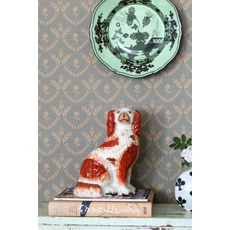 Kép 8/10 - Majvillan Skandináv stílusú virágmintás sötétzöld vlies tapéta Bellini Royal Forest Green 53 cm X 10 m