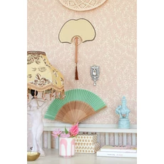 Kép 2/7 - Majvillan Levélmintás rózsaszín vlies tapéta French Blond Nude Pink 53 cm X 10 m