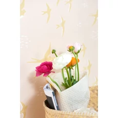 Kép 5/6 - Majvillan Repülő madarak rózsaszín vlies tapéta Follow The Wind Sunny Pink 53 cm X 10 m