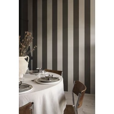 Kép 3/3 - Sandberg Elegáns csíkos fekete-fehér vlies tapéta Magnus Graphite 53 cm X 10 m