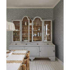 Kép 2/7 - Sandberg Klematisz mintás vintage világoskék vlies tapéta Linnea Misty Blue 53 cm X 10 m