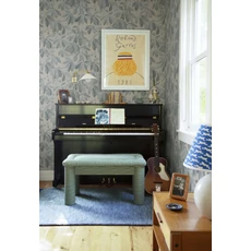 Kép 3/4 - Sandberg Levélmintás modern kék vlies tapéta Kersti Blue 53 cm X 10 m