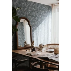 Kép 2/3 - Sandberg Homoktövis levelekkel kék vlies tapéta Idun Classic Blue 53 cm X 10 m