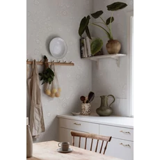 Kép 2/3 - Sandberg Botanikai mintás skandináv törtfehér vlies tapéta Caroline Sandstone 53 cm X 10 m