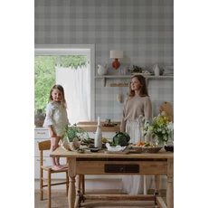 Kép 2/6 - Sandberg Cottage stílusú kockás kék vlies tapéta Lykke Misty Blue 53 cm X 10 m