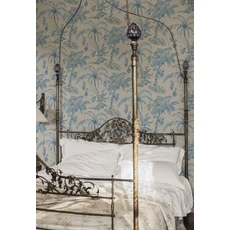 Kép 2/3 - Sandberg Egzotikus dzsungel mintás kék vlies tapéta Moa Indigo Blue 53 cm X 10 m