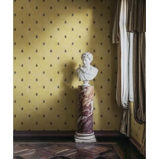 Kép 2/3 - Sandberg Szkarabeusz mintás sárga vlies tapéta Audrey Honey 53 cm X 10 m