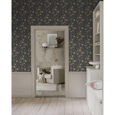 Kép 3/3 - Sandberg Romantikus virág indás sötétkék vlies tapéta Ulla Midnight Blue 53 cm X 10 m