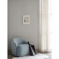 Kép 2/3 - Sandberg Klasszikus keskeny csíkos kék vlies tapéta Estelle Light Blue 53 cm X 10 m