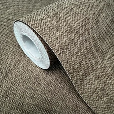 Kép 5/7 - Sketchtwenty3 Apró halszálkás barna vlies tapéta Ayora Truffle 53 cm X 10 m