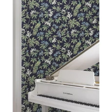 Kép 3/6 - York Páva mintás kék vlies tapéta Peacock Estate Navy 68,58 cm X 8,22 m