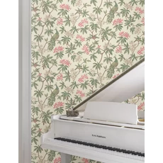 Kép 3/6 - York Páva mintás zöld-krém vlies tapéta Peacock Estate Cream 68,58 cm X 8,22 m