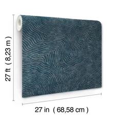 Kép 2/9 - York Faerezetes texturált sötétkék vlies tapéta metálfénnyel Modern Wood Indigo 68,58 cm X 8,22 m