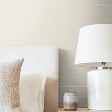 Kép 11/12 - York Modern gyöngyházas bézs vlies tapéta Natural Grid Beige 68,58 cm X 8,22 m