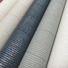 Kép 8/12 - York Modern gyöngyházas barna vlies tapéta Natural Grid Taupe 68,58 cm X 8,22 m