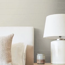 Kép 10/12 - York Modern gyöngyházas barna vlies tapéta Natural Grid Taupe 68,58 cm X 8,22 m