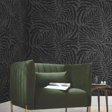Kép 4/7 - York Absztrakt levélmintás fekete vlies tapéta Fern Fronds Black 68,58 cm X 8,22 m