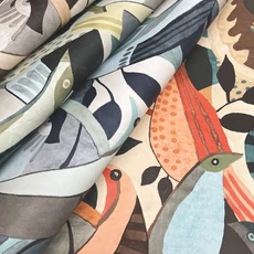 Kép 2/9 - York Madár mintás modern kék vlies tapéta Fauvist Flock Coral/Aqua 68,58 cm X 8,22 m