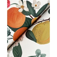 Kép 3/7 - York Virágcsokrok lepkékkel piros vlies tapéta Flower Studies Rose Multi 68,58 cm X 8,22 m