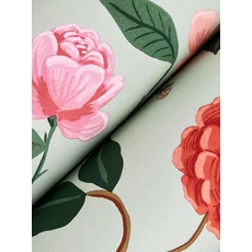 Kép 3/7 - York Rózsa mintás zöld-piros vlies tapéta Roses Mint 68,58 cm X 8,22 m