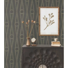 Kép 2/5 - York Elegáns sötétszürke vlies tapéta metál fénnyel Henlein Charcoal 52,83 cm X 10 m