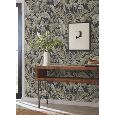 Kép 2/5 - York Virágos fekete vlies tapéta darumadarakkal Heronwood Black 68,58 cm X 8,22 m