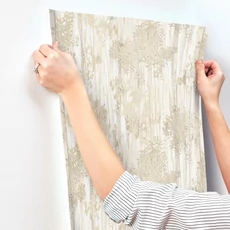 Kép 6/7 - York Akvarelles erdei fákat ábrázoló bézs vlies tapéta Aspen Grove Sand 68,58 cm X 8,22 m