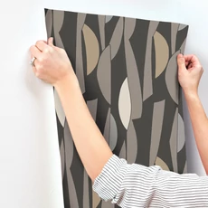 Kép 5/7 - York Geometriai mintás fekete vlies tapéta Balance Carbon 68,58 cm X 8,22 m