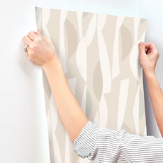 Kép 5/7 - York Geometriai mintás bézs vlies tapéta Balance Nude 68,58 cm X 8,22 m