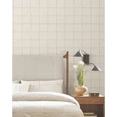 Kép 3/7 - York Szürke kockás vlies tapéta La Vitre Plaid Lichen Grey 68,58 cm X 8,22 m