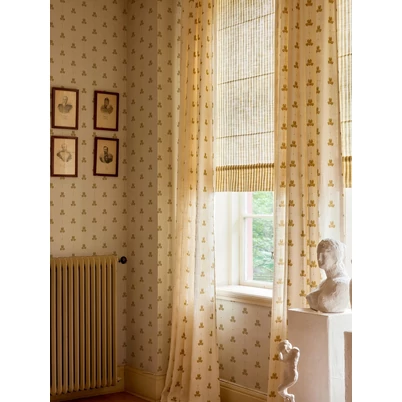 Boras Írisz mintás zöld-bézs vlies tapéta Gotain Sweet Pea Burgundy Green 53 cm X 10 m