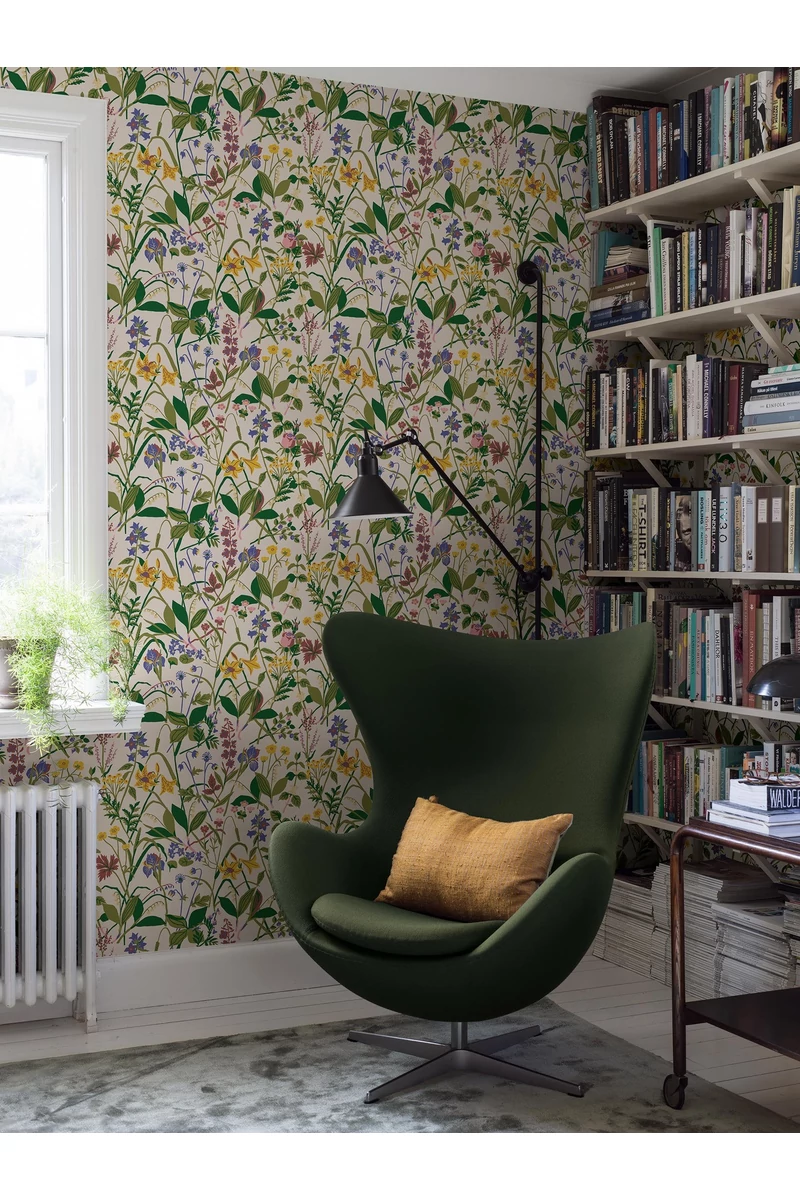 Boras Színes virágos zöld vlies tapéta Gocken Jobs Ros och Lilja Multi 53 cm X 10 m