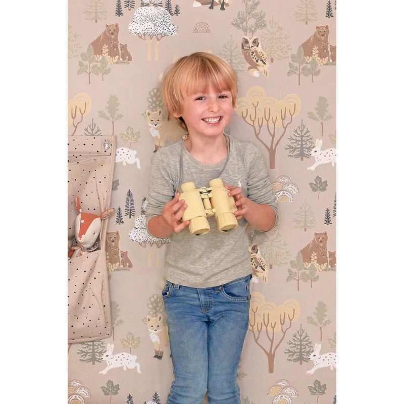 Majvillan Erdei állatok a fák alatt bézs vlies gyerek tapéta Deep Forest Soft Beige 53 cm X 10 m